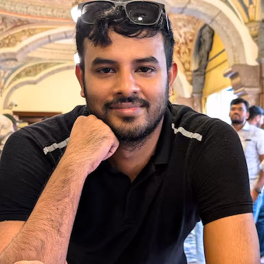 Portrait of Akash Plackal.